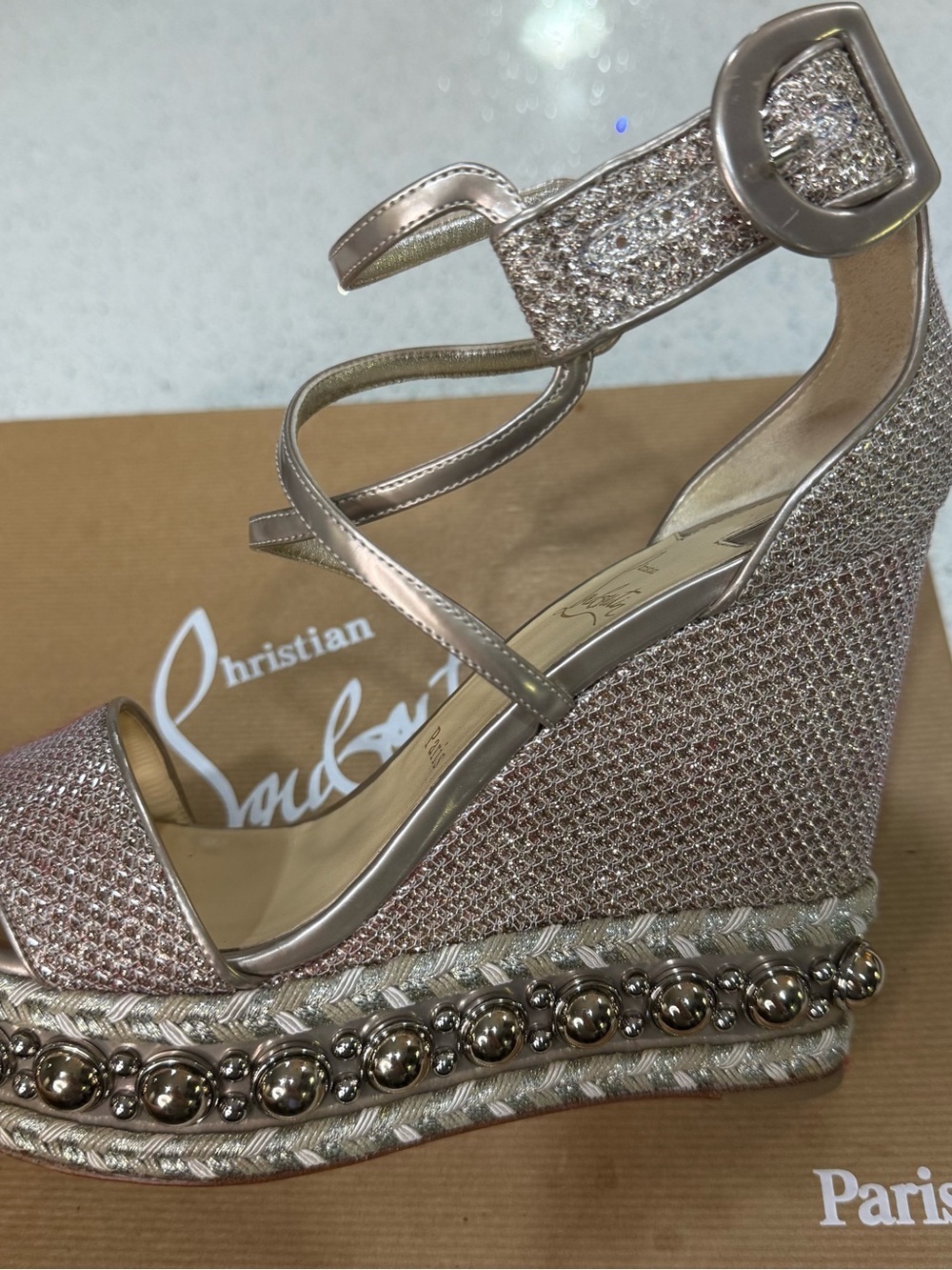 Christian Louboutin Champagne Chocazeppa
120 Glitter Specchio - Size 40 / US 9 - Picture 7 of 13